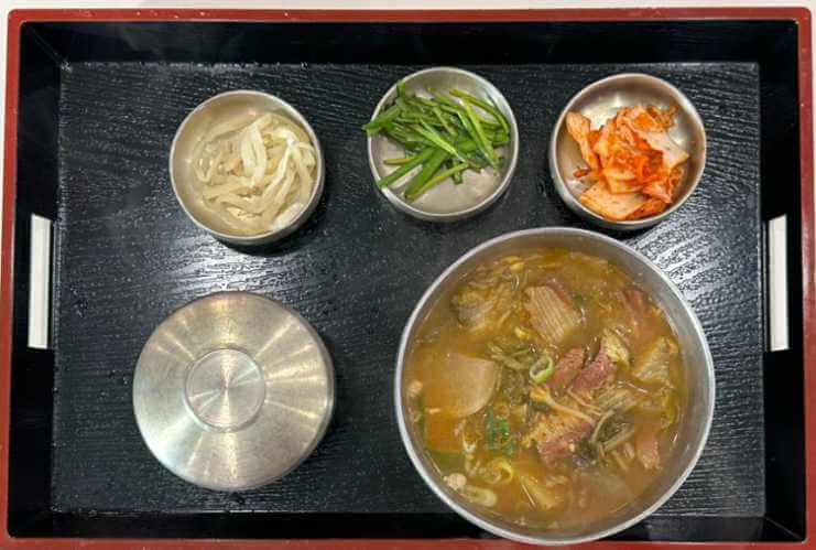 서울 만남의 광장 휴게소 말죽거리 소고기 국밥